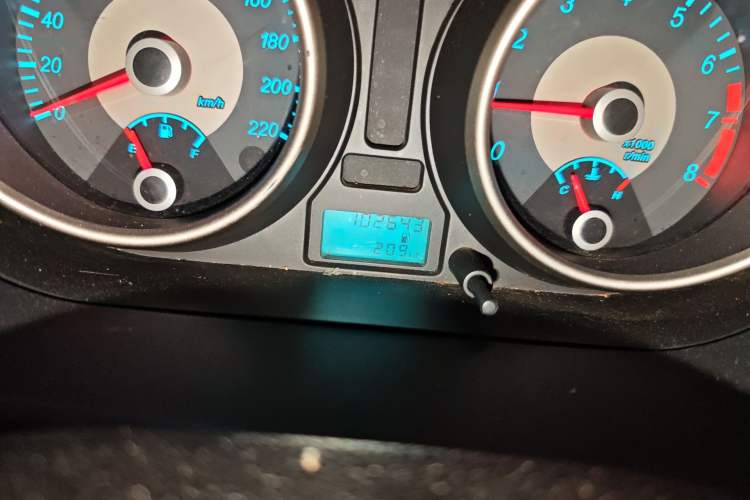 Used Buick Excelle 2015 1.5L Manual Classic Trim