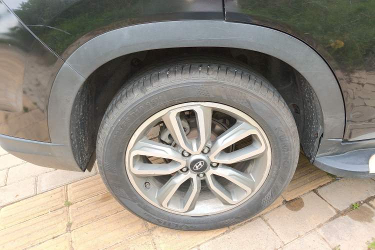 Used Hyundai ix35 2019 2.0L Automatic 2WD Zhiyong·Changxiang Edition China VI Standard Right Rear Wheel Hub