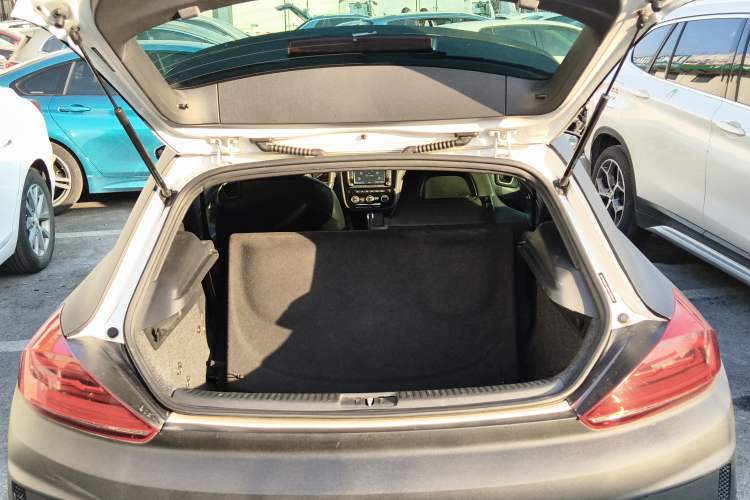 Used Volkswagen Scirocco 2015 R 2.0TSI
