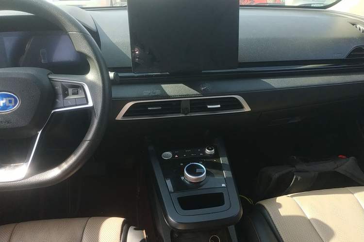 Used BYD e2 2020 Upgraded Model Standard Range Version Standard Configuration
