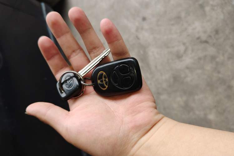 Used Toyota Vios 2006 1.5L GL-i AT Vehicle Key