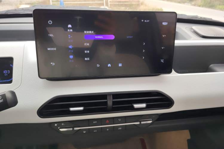 Used Geely Galaxy Panda 2024 200km Panda Kart Audio And AC Panel