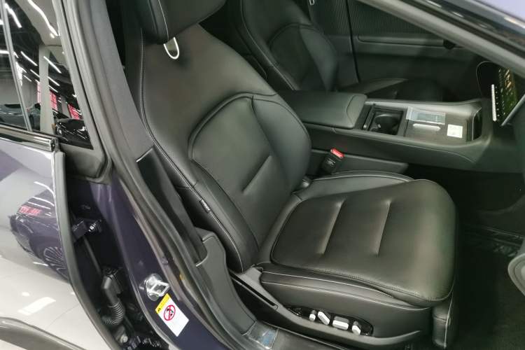 Used Avatr 12 2024 700 Three-Laser Rear-Wheel Drive Luxury Edition
