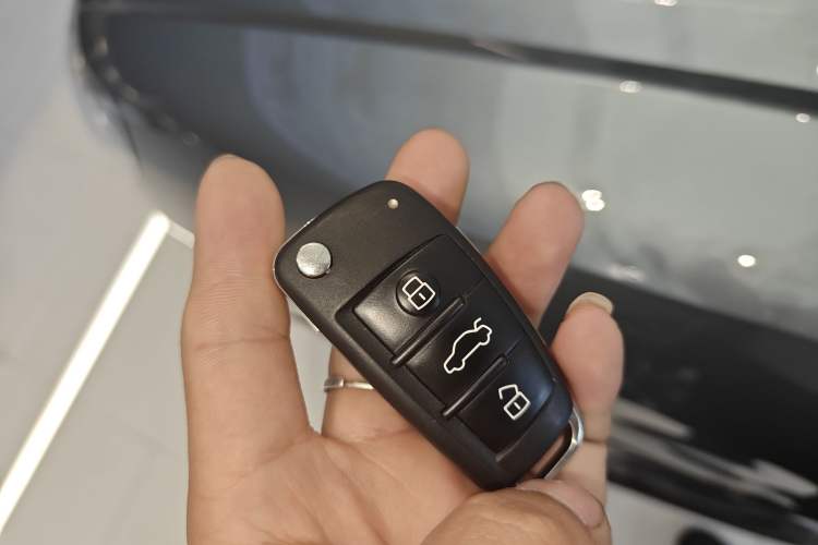 Used Audi Q3 2021 35 TFSI Fashion Dynamic Model