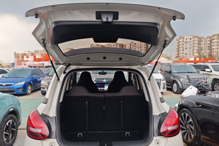 Used Wuling Bingo 2023 203km Light Edition Trunk