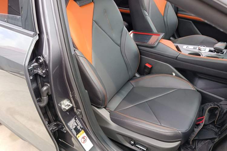 Used CHANGAN UNI-V iDD 2023 ZhiDian iDD 1.5T 113km Smart & Fun Version Right Front Seat