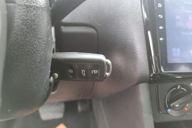 Used Volkswagen Polo 2016 1.4L Automatic Trendy Model
