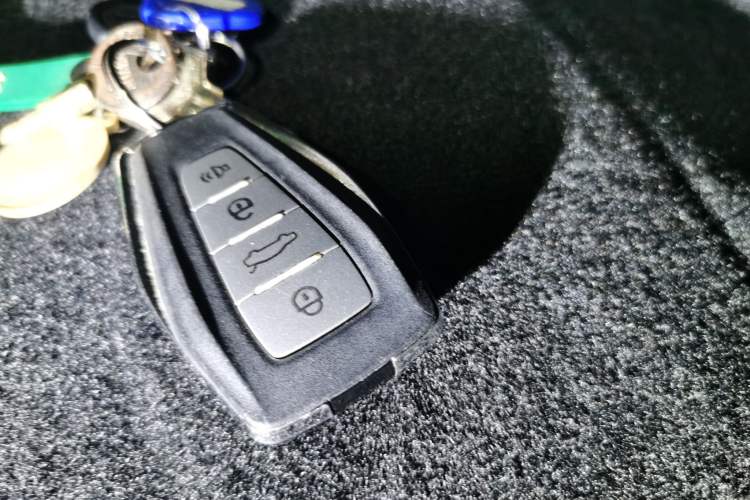 Used Geely Auto Emgrand 2019 Leading Edition 1.5L CVT Upward Asian Games Edition China VI
