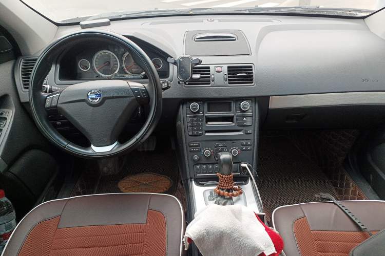 Used Volvo XC Classic 2014 T5 Luxury Edition
