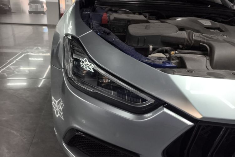 Used Maserati Ghibli 2017 3.0T Standard Edition Right Front Headlight