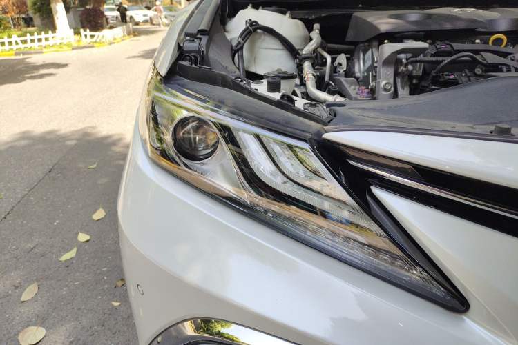 Used Toyota Camry 2023 2.0G Luxury Edition