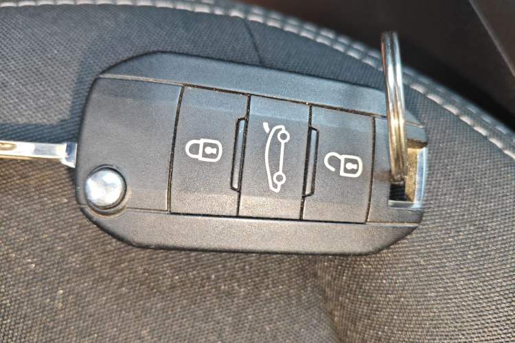 Used Citroen Elysee 2017 1.6L Automatic Fashion Model