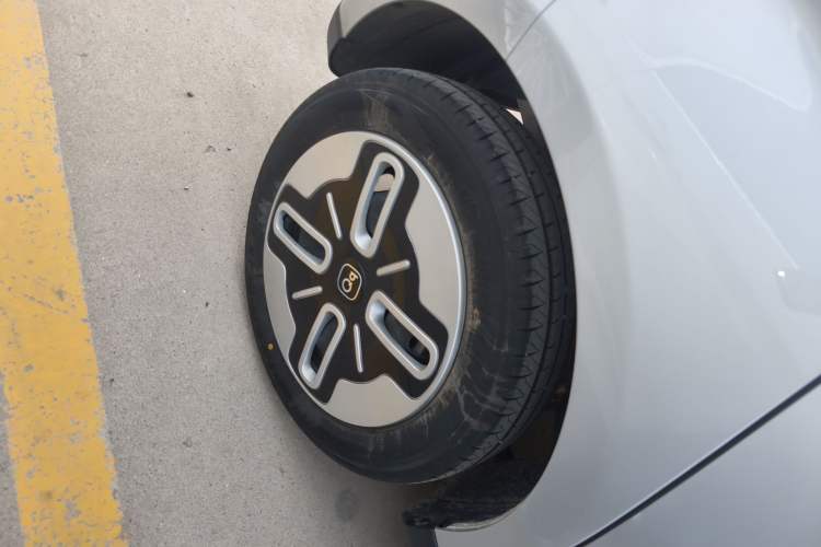 Used Chery QQ Domi 2025 Model 305km Comfort Edition