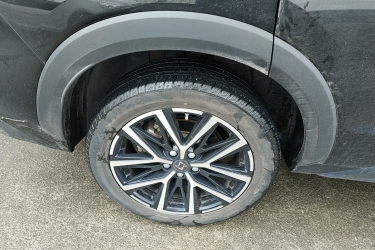 Used SOL X8 PLUS 2023 1.5 TGDI DCT Smart Home Edition 7-Seater