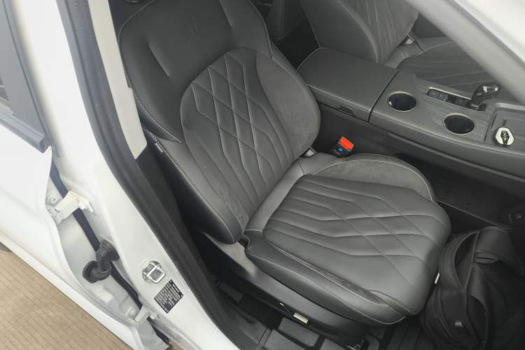 Used JETOUR Shanhai Shanhai L9 2024 1.5TD 2DHT Pro 7-Seater