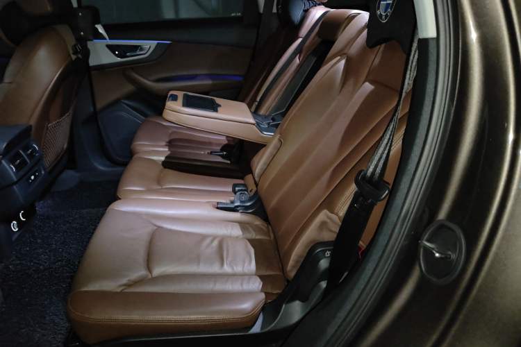 Used Audi Q7 2018 45 TFSI Technology Edition
