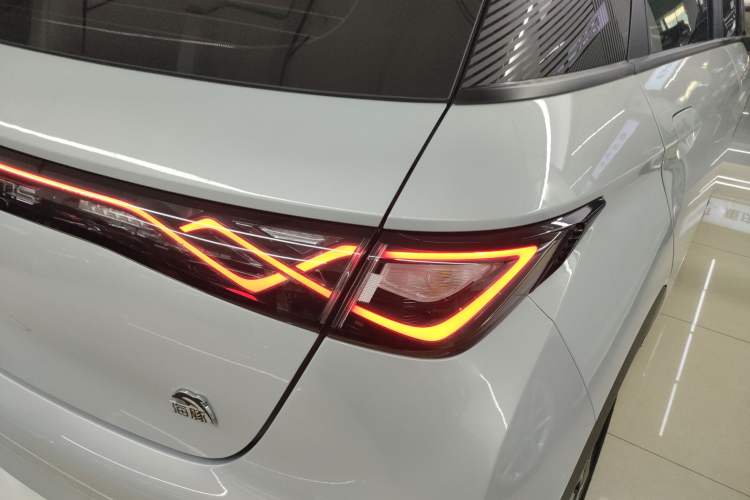 Used BYD Dolphin 2021 405 km Fashion Edition