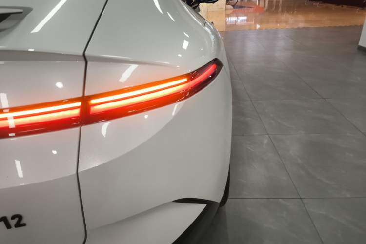 Used Avatr 12 2025 Refresh Max Extended-Range Version Right Rear Taillight