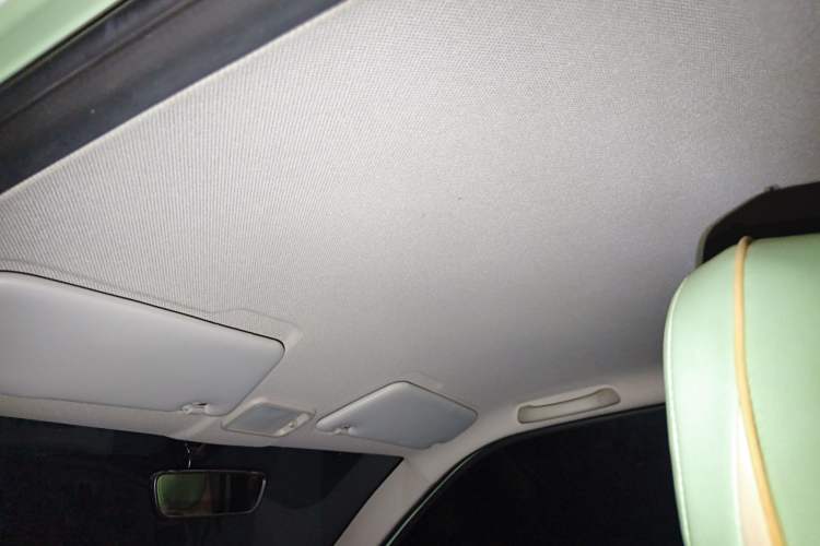 Used Wuling Hongguang MINIEV 2022 Macaron Premium Model – Lithium Iron Phosphate