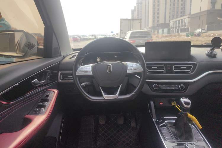 Used Bestune T33 2021 1.2T Manual Luxury Model