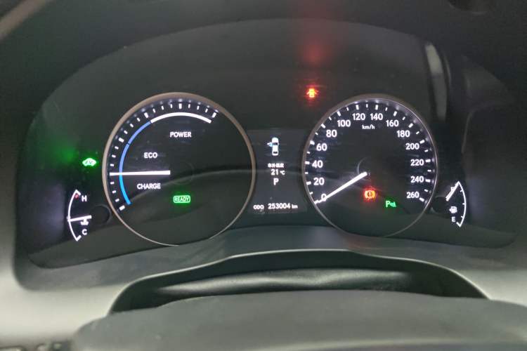 Used Lexus ES 2013 300h Elite Edition