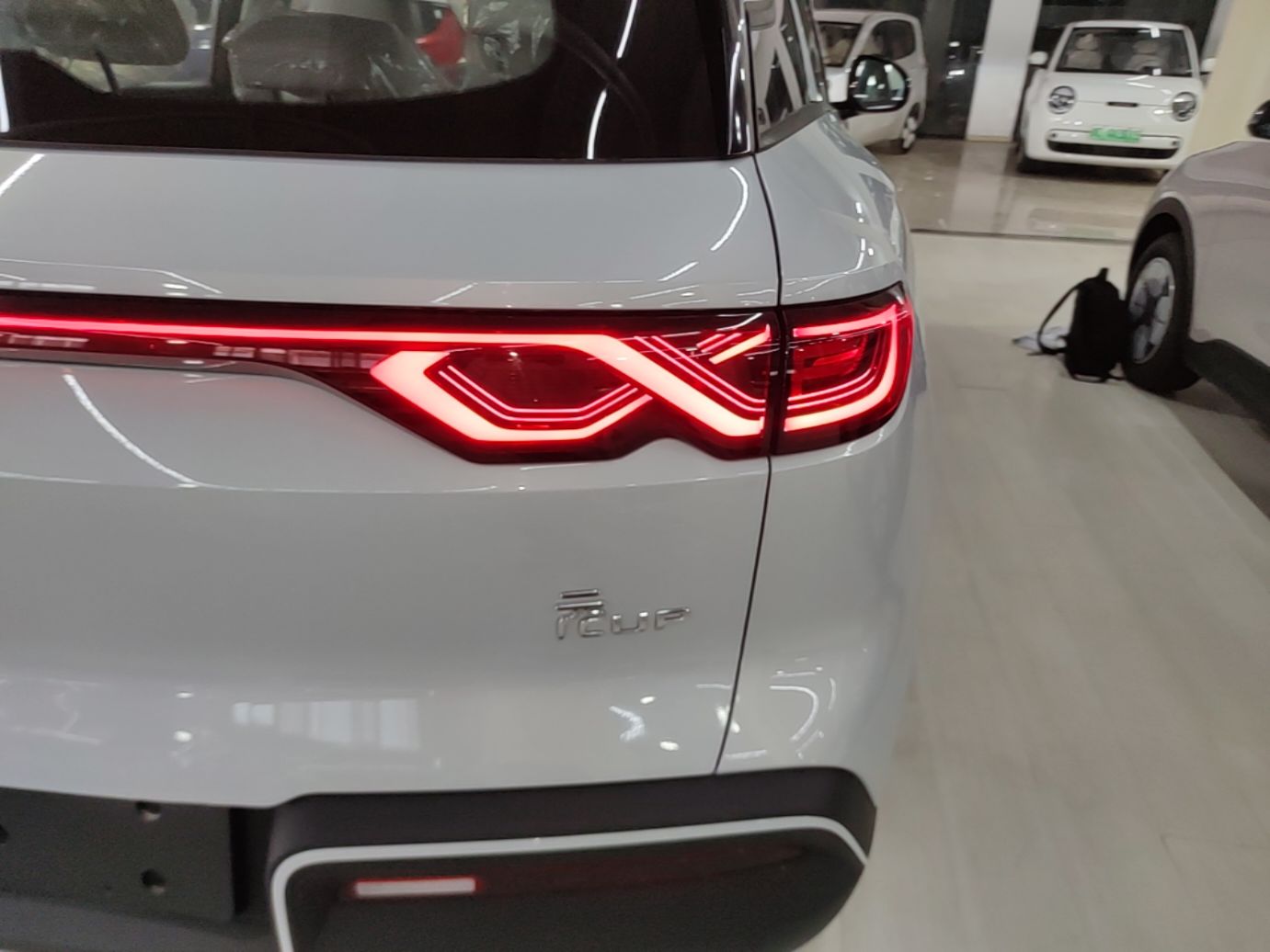BYD Yuan UP 2025 Model 301KM Leading Version — снимка 9