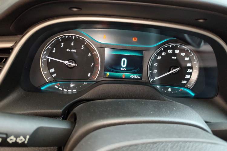 Used Buick GT 2019 18T Automatic Connected Elite Model China VI Standard Instrument Cluster