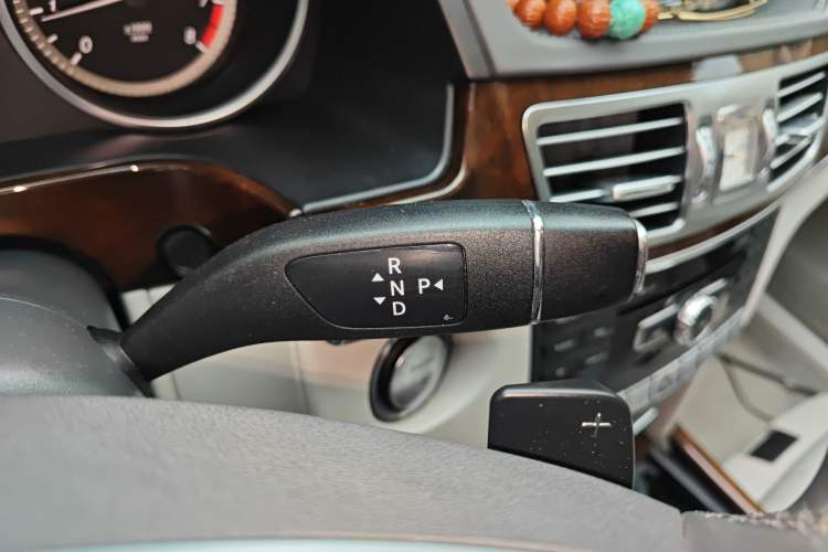 Used Mercedes-Benz E-Class 2014 E 400 L Hybrid