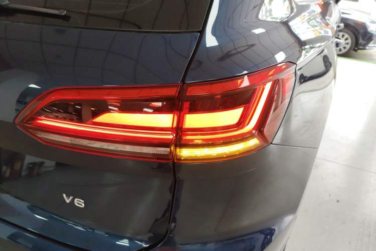 Used Volkswagen Touareg 2021 2.0 TSI Ruiyi Edition Right Rear Taillight
