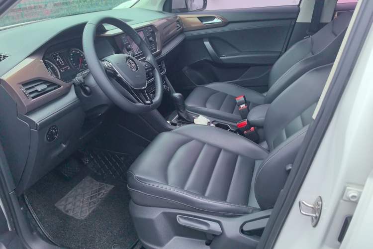 Used Volkswagen Tharu 2020 280TSI Two-Wheel Drive Comfort Edition China VI Standard
