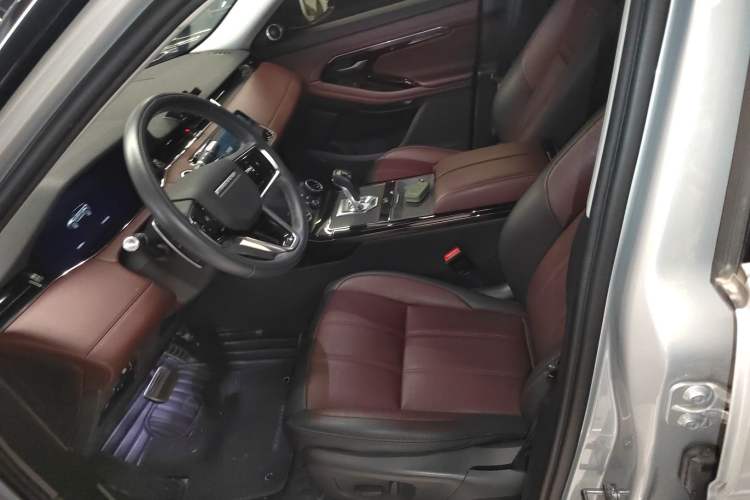 Used Land Rover Range Evoque 2021 Range Rover Velar L 249PS R-Dynamic First Edition