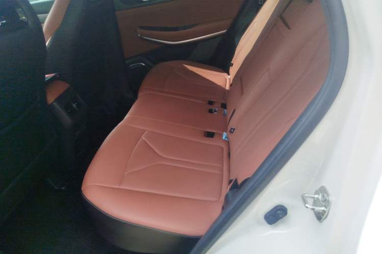 Used CHANGAN CS75 2024 Enjoy Edition 1.5T DCT Luxury Model
