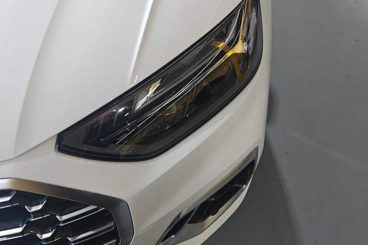 Used Audi Q5L 2024 40 TFSI Fashion Dynamic Model