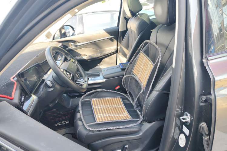 Used Roewe RX5 MAX 2022 2.0T Automatic Zhiwei Zunrong Edition
