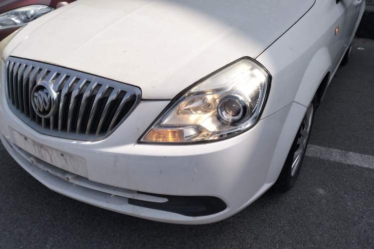 Used Buick Excelle 2015 1.5L Automatic Classic Model
