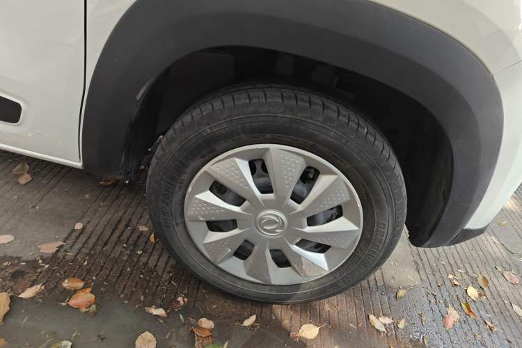 Used Dongfeng NAMMI EX1 2021 Zhi Ling Version Right Front Wheel Hub