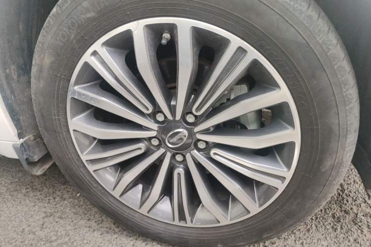 Used GAC Trumpchi M6 2019 270T DCT Luxury Edition (6-seater) China VI Right Front Wheel Hub