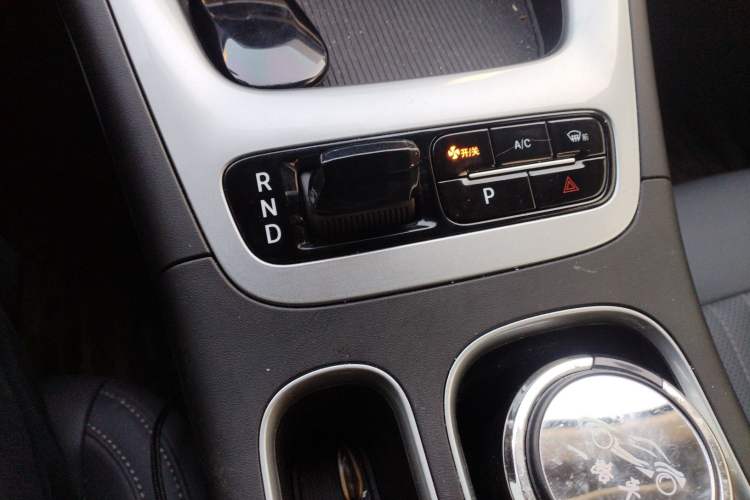 Used Geely Galaxy Geome 2025 310km Youth Edition Gear Lever