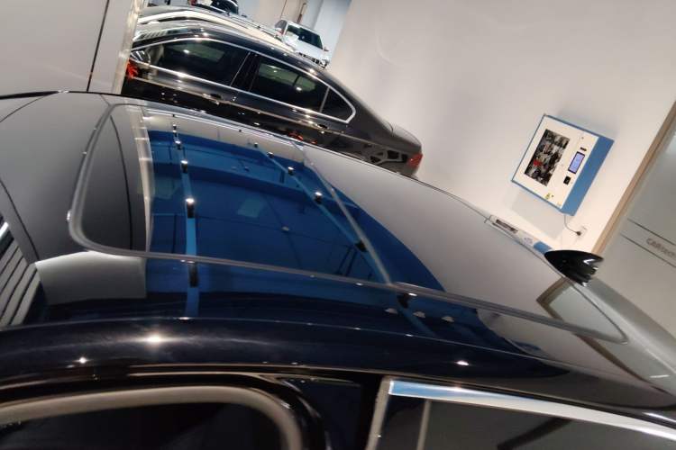 Used Cadillac CT6 2022 28T Luxury Edition Roof