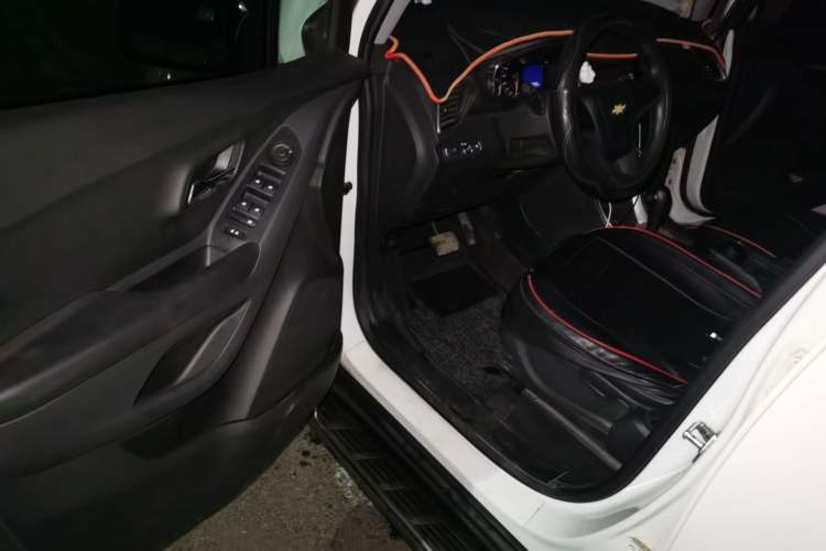 Used Chevrolet Trax 2018 330T Automatic Two-Wheel Drive Elite Model