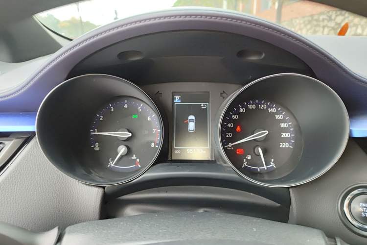 Used Toyota C-HR 2018 2.0L Leading Edition China VI