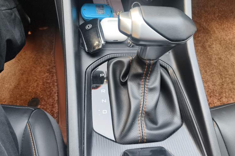 Used Dongfeng Aeolus Yixuan 2024 1.5L Automatic JingSu Edition Gear Lever