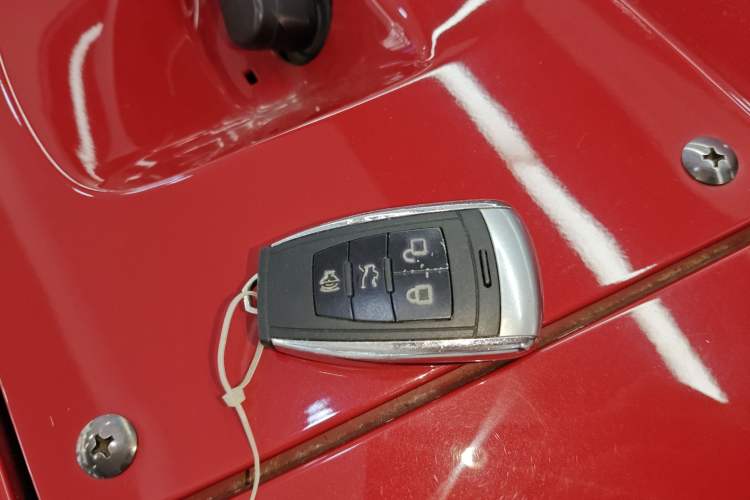 Used BAIC Off-Road BJ40 2019 PLUS 2.3T Automatic Four-Wheel Drive Premium Edition China VI
