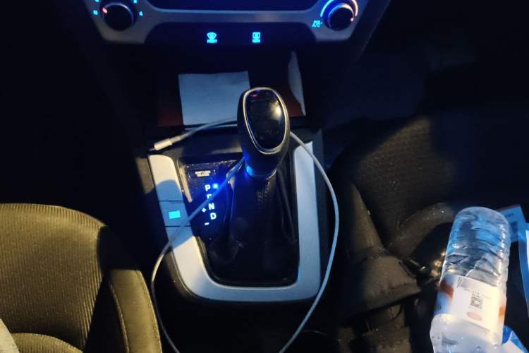 Used Hyundai Elantra (6th Generation / Lingdong) 2016 1.6L Automatic ZhiXuan – Elite Version
