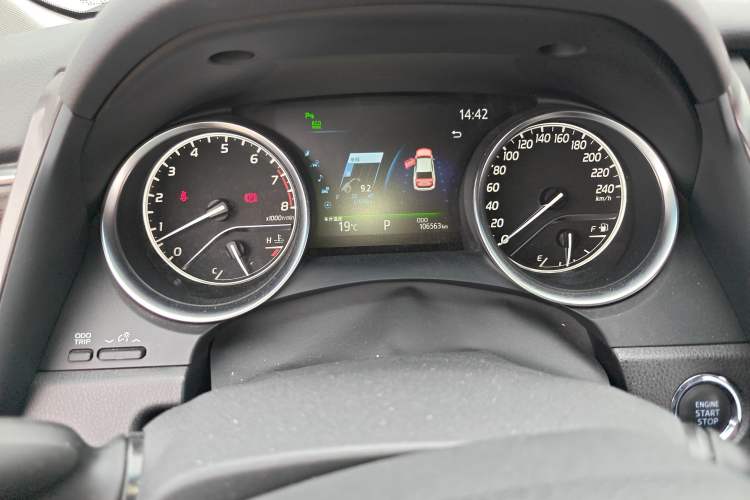 Used Toyota Camry 2019 2.5G Luxury Edition China VI Standard Instrument Cluster