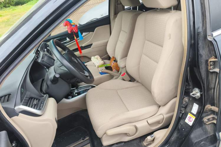 Used Honda Crider 2013 1.8L automatic luxury edition Left Front Seat