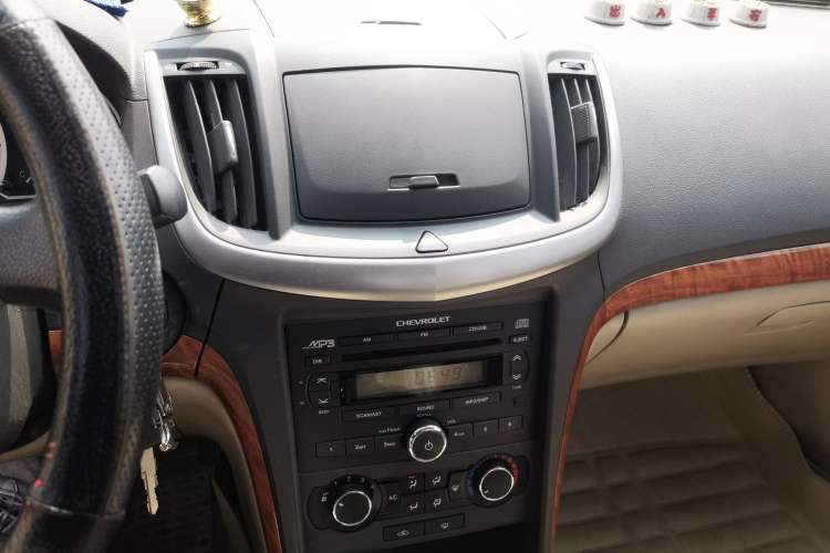 Used Chevrolet Epica 2013 1.8 SL ZhiZhen Edition MT Audio And AC Panel
