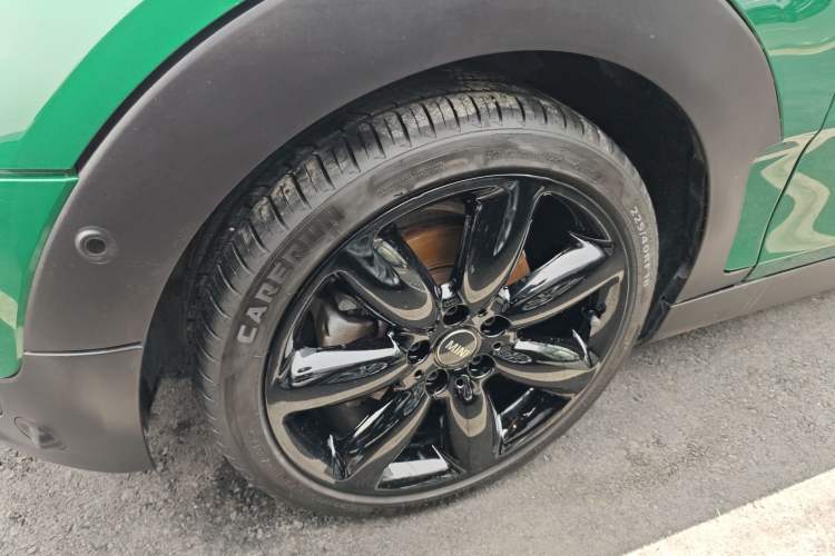 Used MINI Clubman 2021 1.5T COOPER Connoisseur Exterior 4