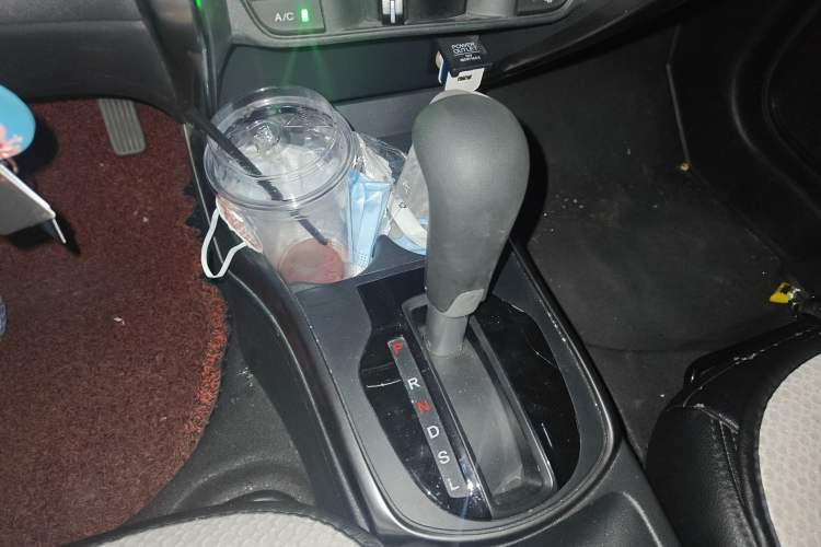 Used Honda Greiz 2016 1.5L CVT Classic Edition
