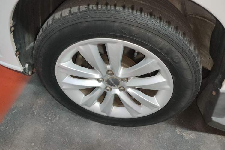 Used Haval H2 2016 Red Label 1.5T Manual Two-Wheel Drive Elite Model